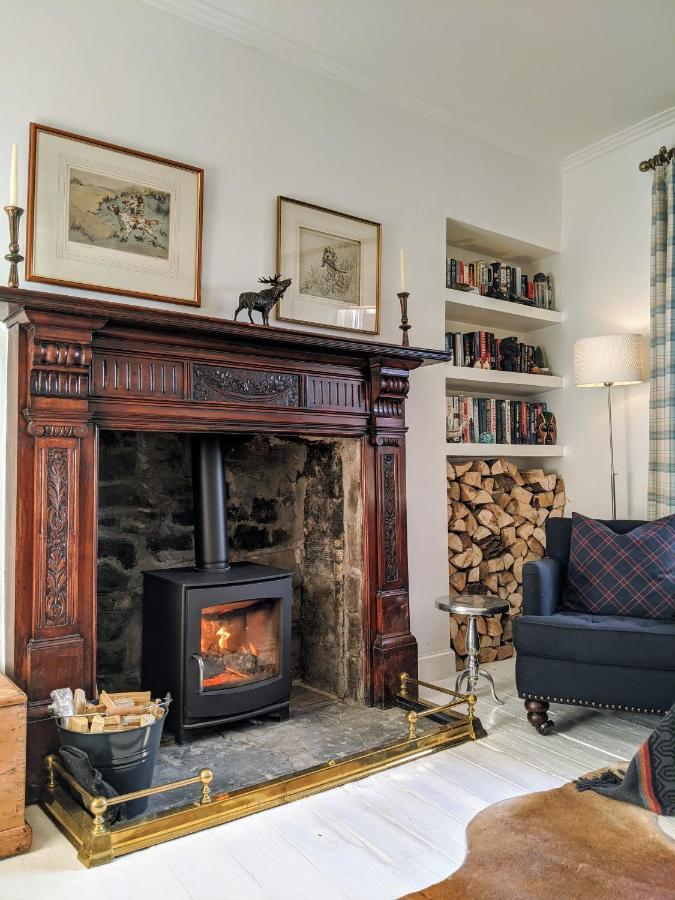 Central Hawick Spacious Stylish Flat With Log Burner Eksteriør billede