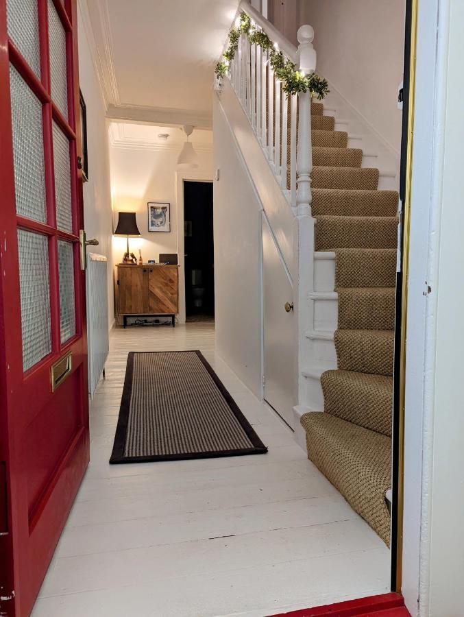 Central Hawick Spacious Stylish Flat With Log Burner Eksteriør billede